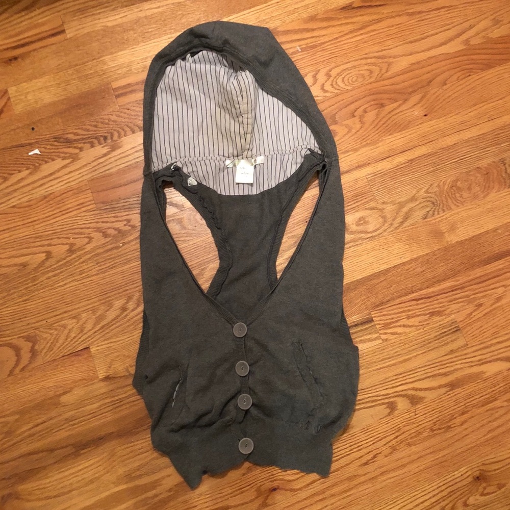 Matix Vest With Hood